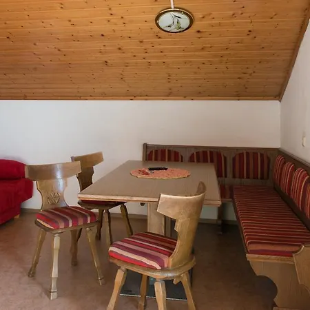 Mariandls Apartment Piesendorf
